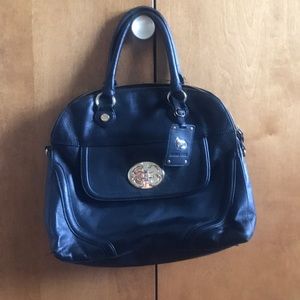 Shoulder bag or crossbody bag